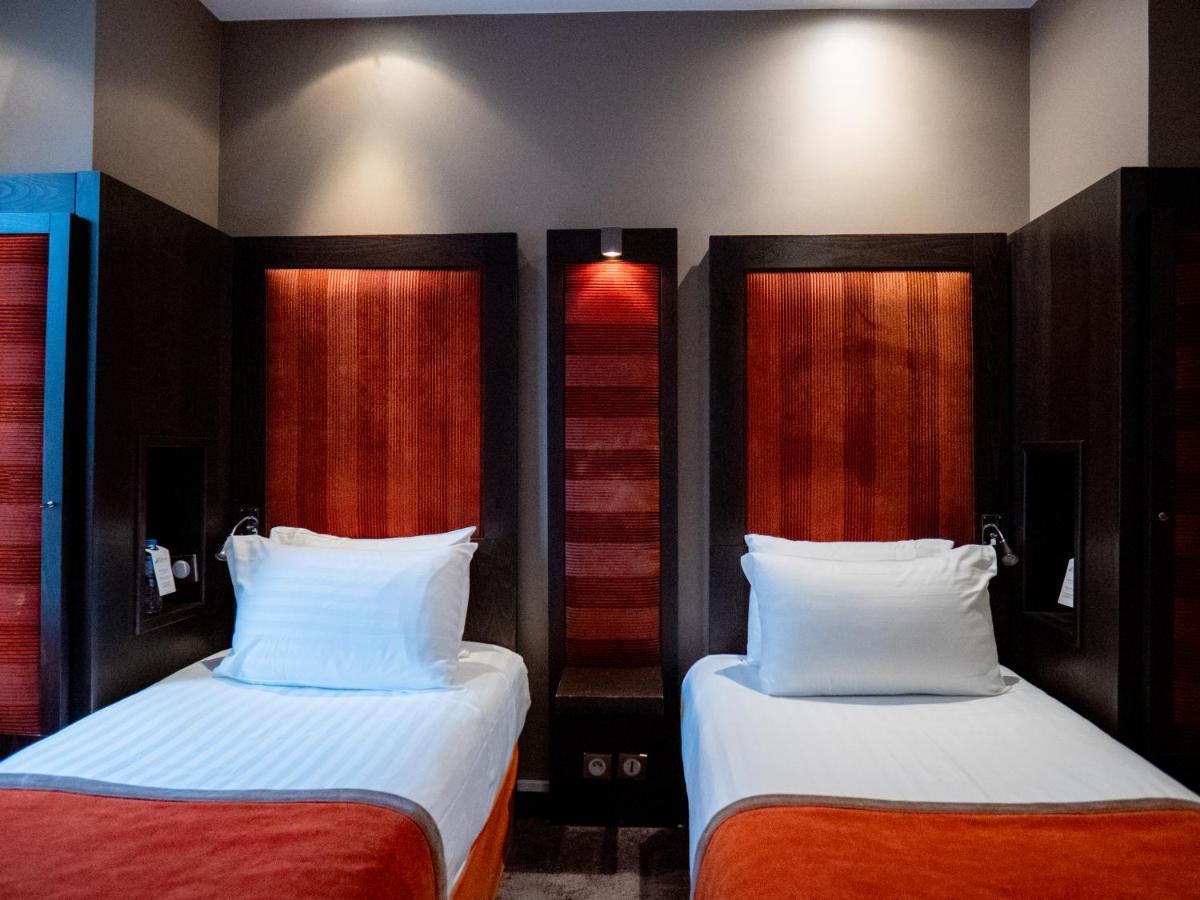 Hotel Casimir Paris Bagian luar foto