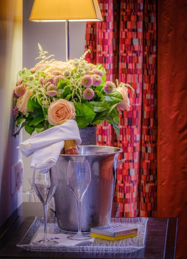 Hotel Casimir Paris Bagian luar foto