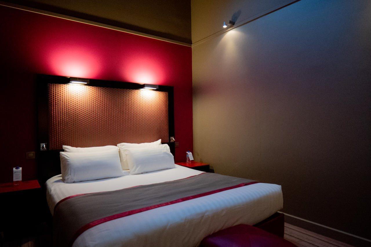 Hotel Casimir Paris Bagian luar foto