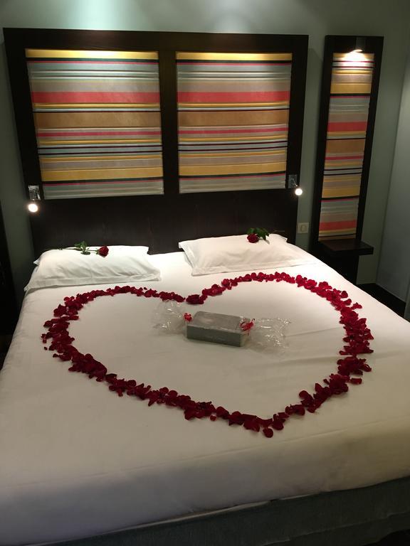 Hotel Casimir Paris Bagian luar foto